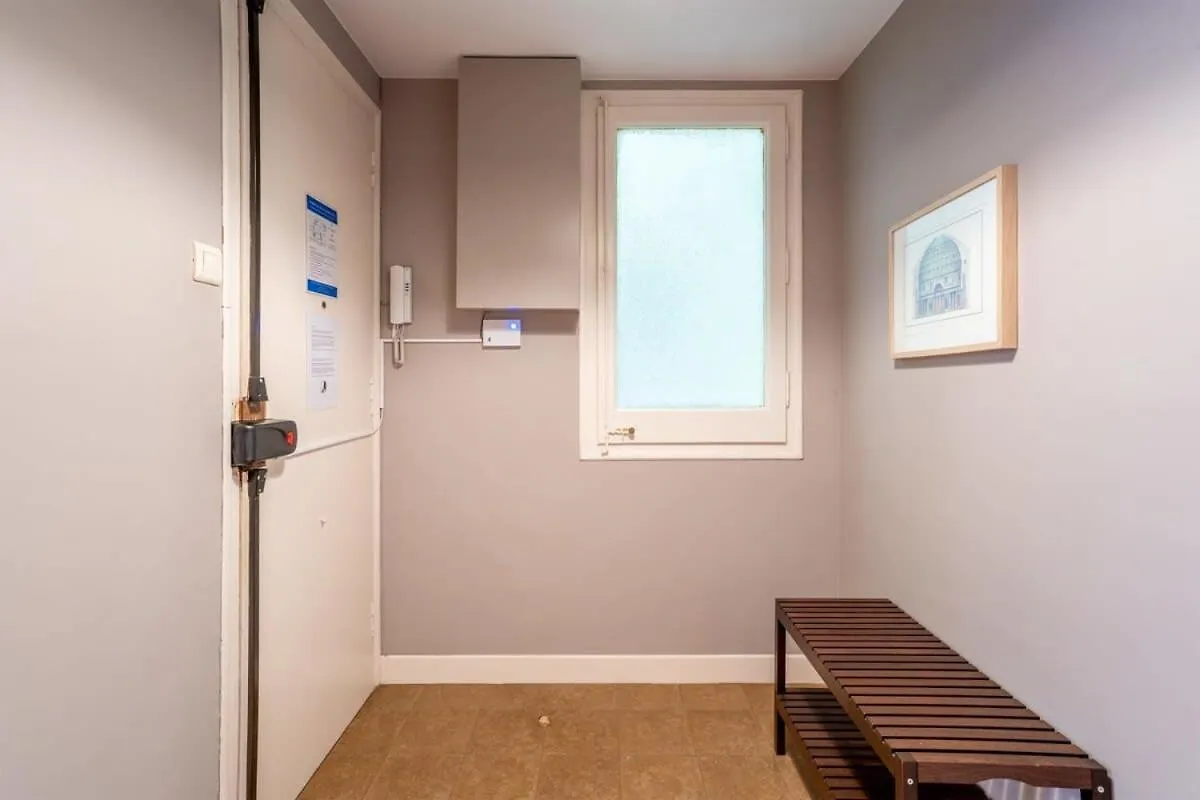巴塞罗那Sants Estacio - Modern And Comfy 4Bd For 8 Guests公寓 西班牙
