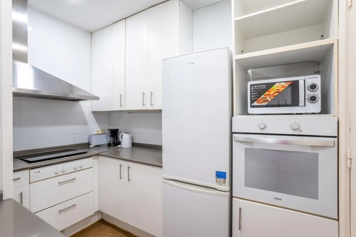 巴塞罗那Sants Estacio - Modern And Comfy 4Bd For 8 Guests公寓