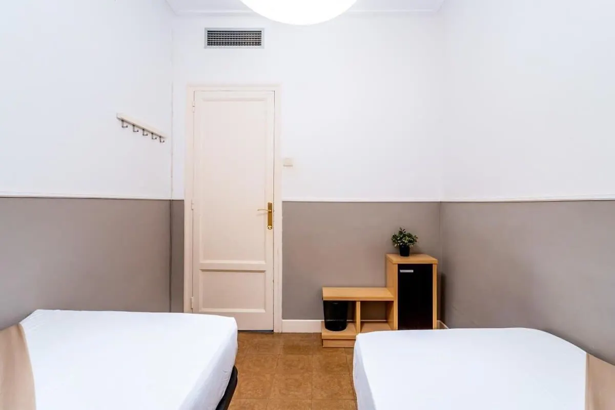 巴塞罗那Sants Estacio - Modern And Comfy 4Bd For 8 Guests公寓 0*, 巴塞罗那 西班牙
